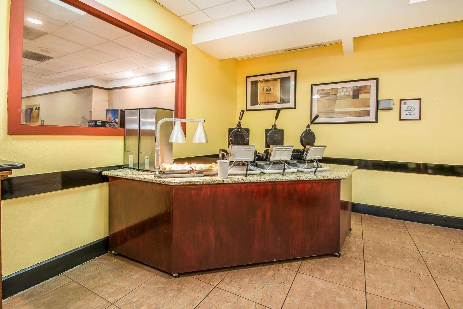 Comfort Inn & Suites Kissimmee By the Parks